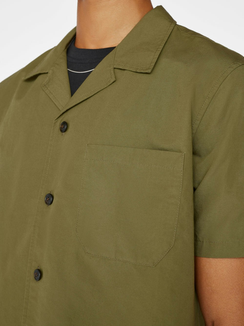 shirt button view alt:size